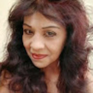 Meet your Posher, Magdalena